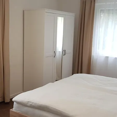 Apartamento Schones 2-zimmer-appartment In Zentrum Reutlingen