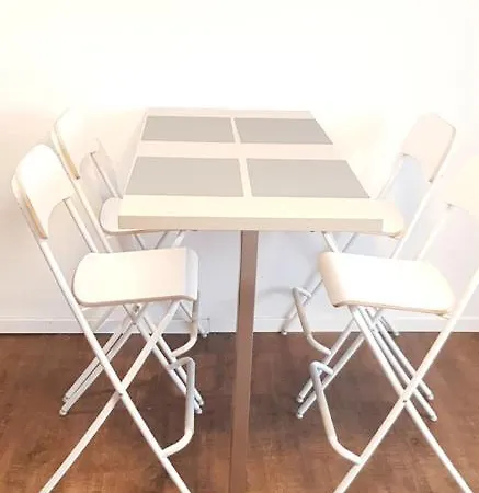 Schones 2-zimmer-appartment In Zentrum Reutlingen